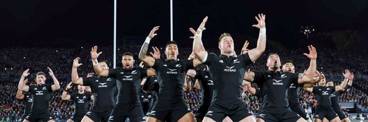 All Blacks doing the Haka